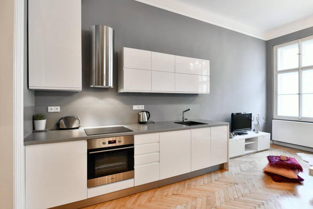 Cityscape Wenceslas Square Apartment プラハ エクステリア 写真