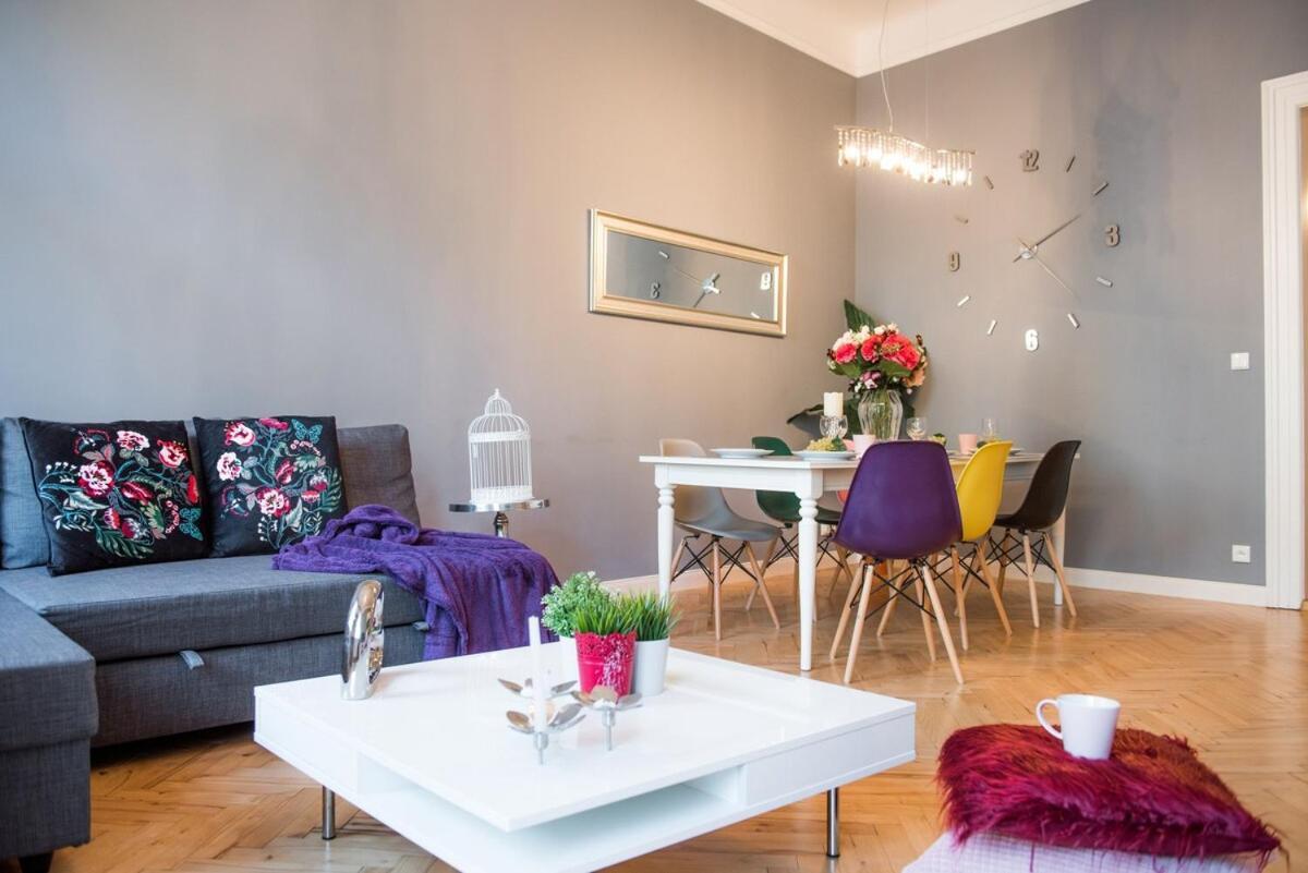 Cityscape Wenceslas Square Apartment プラハ エクステリア 写真